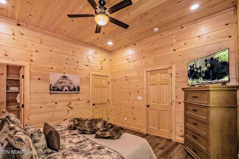 Tiny photo for 2818 Ridge Creek Circle, Sevierville, TN 37876 (MLS # 1325796)