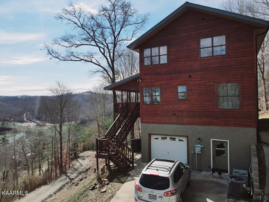 Photo of 1738 Mountain Shores Rd Rd, New Tazewell, TN 37825 (MLS # 1218519)