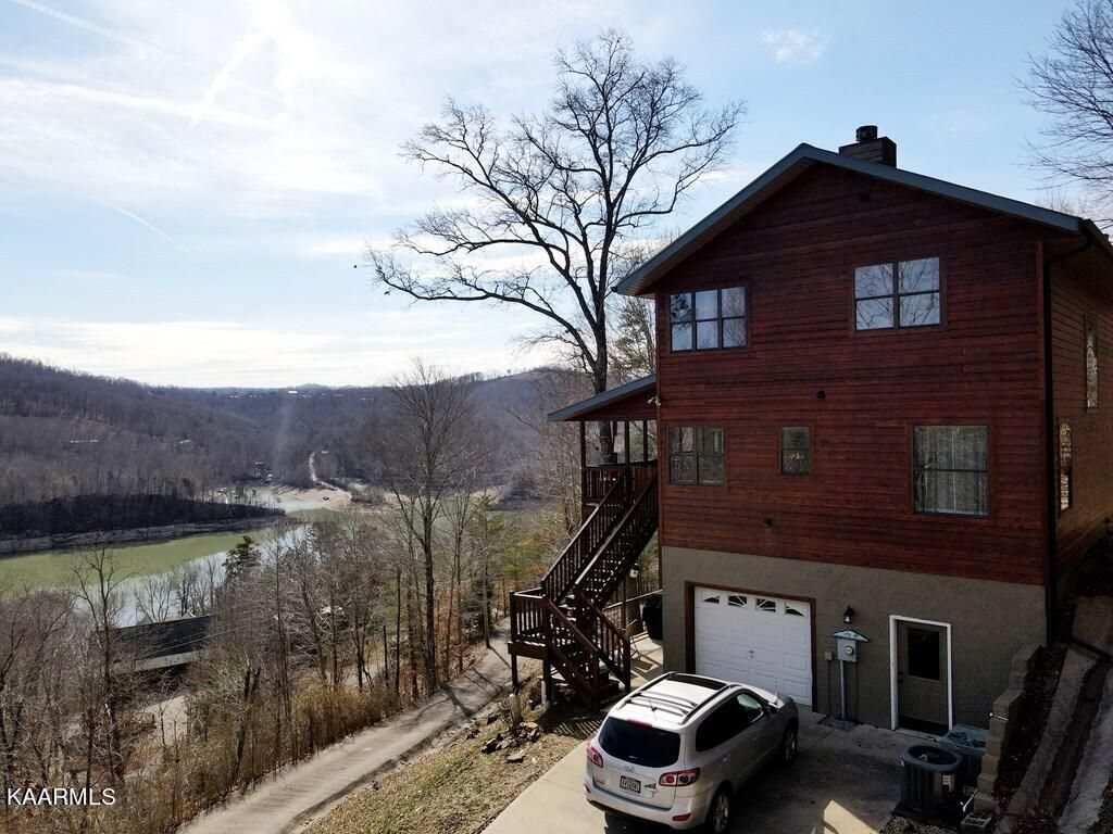 Photo of 1738 Mountain Shores Rd Rd, New Tazewell, TN 37825 (MLS # 1218519)