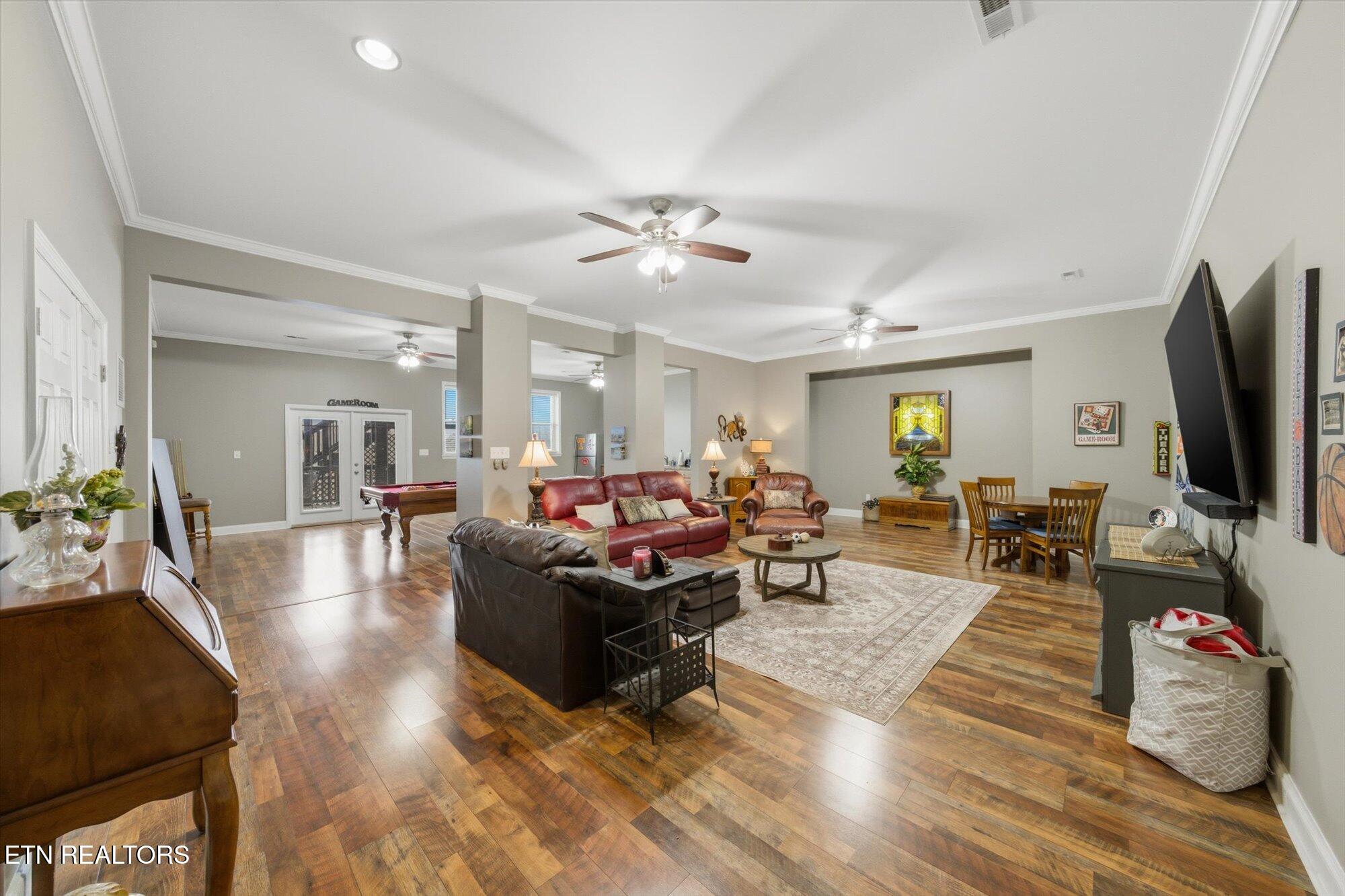 Knoxville, Tennessee, 37920, United States, 6 Bedrooms Bedrooms, ,8 BathroomsBathrooms,Residential,Active,2013676