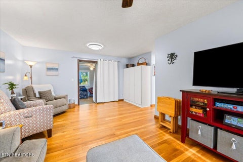 Tiny photo for 328 Brown Crest Rd, LaFollette, TN 37766 (MLS # 1357577)