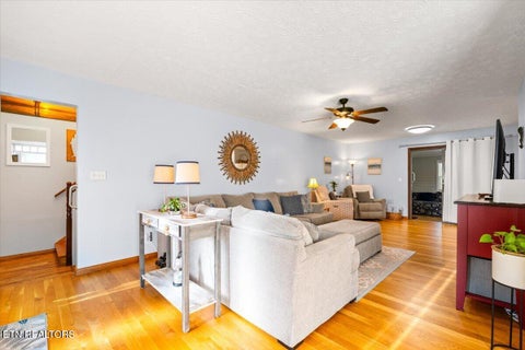 Tiny photo for 328 Brown Crest Rd, LaFollette, TN 37766 (MLS # 1357577)