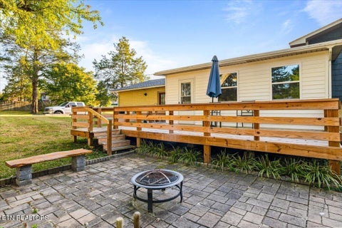 Tiny photo for 328 Brown Crest Rd, LaFollette, TN 37766 (MLS # 1357577)