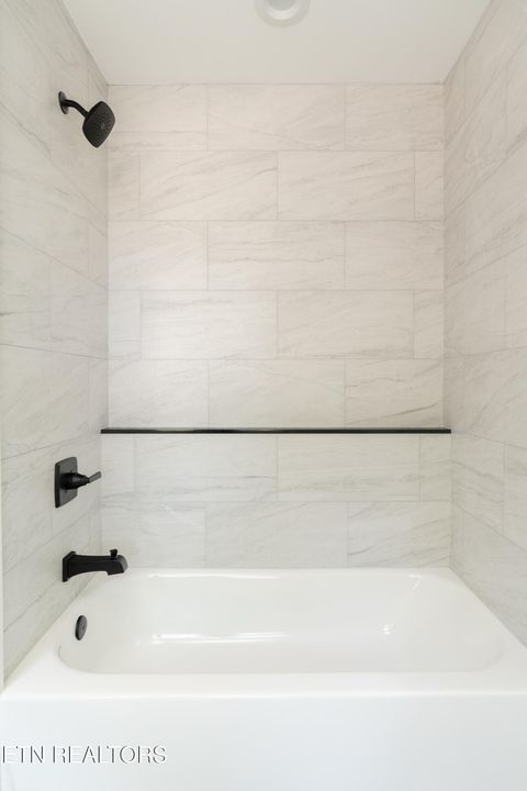 Tiny photo for 4042 Riverpoint Way, Louisville, TN 37777 (MLS # 1325677)