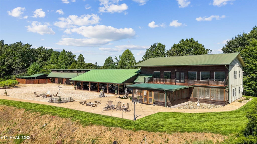 Photo of 229 Bowers Rd, Harriman, TN 37748 (MLS # 1353262)