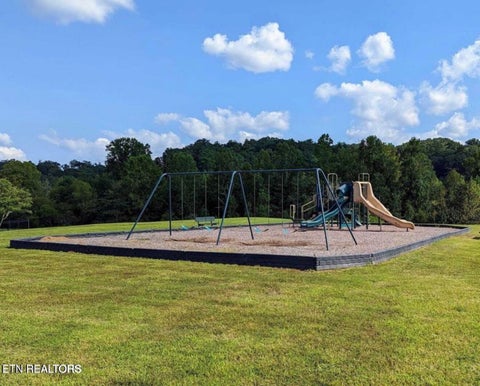 Tiny photo for 241 Roseberry St #Lot129B, Oak Ridge, TN 37830 (MLS # 1354029)