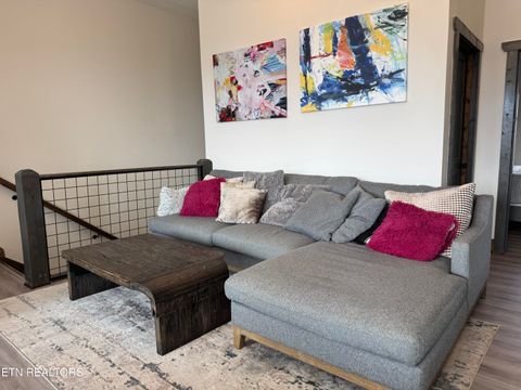 Tiny photo for 869 Chestnut Drive, Gatlinburg, TN 37738 (MLS # 1334805)