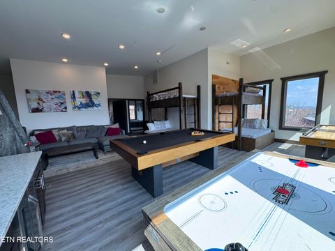 Tiny photo for 869 Chestnut Drive, Gatlinburg, TN 37738 (MLS # 1334805)