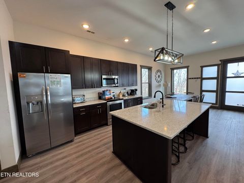 Tiny photo for 869 Chestnut Drive, Gatlinburg, TN 37738 (MLS # 1334805)