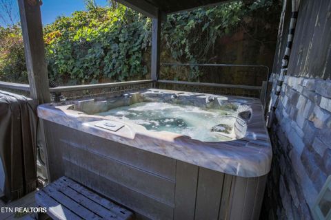 Tiny photo for 869 Chestnut Drive, Gatlinburg, TN 37738 (MLS # 1334805)