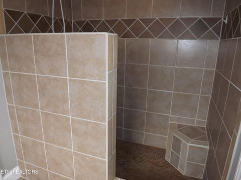 Tiny photo for 140 LANCASTER St, Harrogate, TN 37752 (MLS # 1322540)