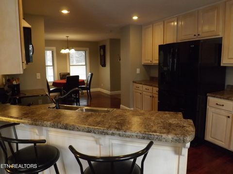 Tiny photo for 140 LANCASTER St, Harrogate, TN 37752 (MLS # 1322540)