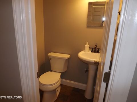 Tiny photo for 140 LANCASTER St, Harrogate, TN 37752 (MLS # 1322540)