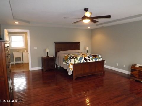Tiny photo for 140 LANCASTER St, Harrogate, TN 37752 (MLS # 1322540)