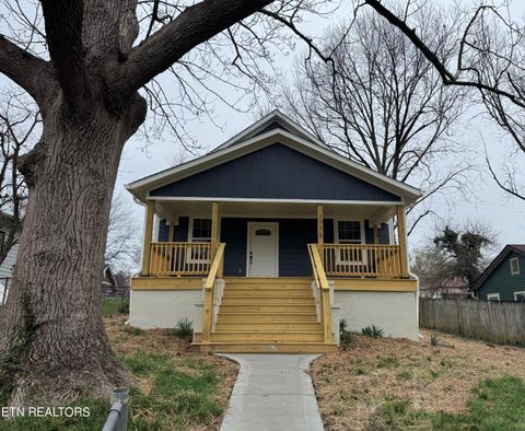 Photo of 1715 Woodbine Ave, Knoxville, TN 37917 (MLS # 1332978)