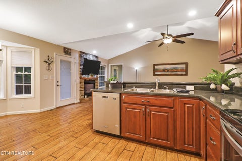 Tiny photo for 10 Dickens Lane, Fairfield Glade, TN 38558 (MLS # 1347981)