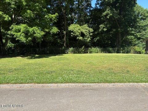 Photo of 1623 Caracas Rd, Knoxville, TN 37922 (MLS # 1342011)