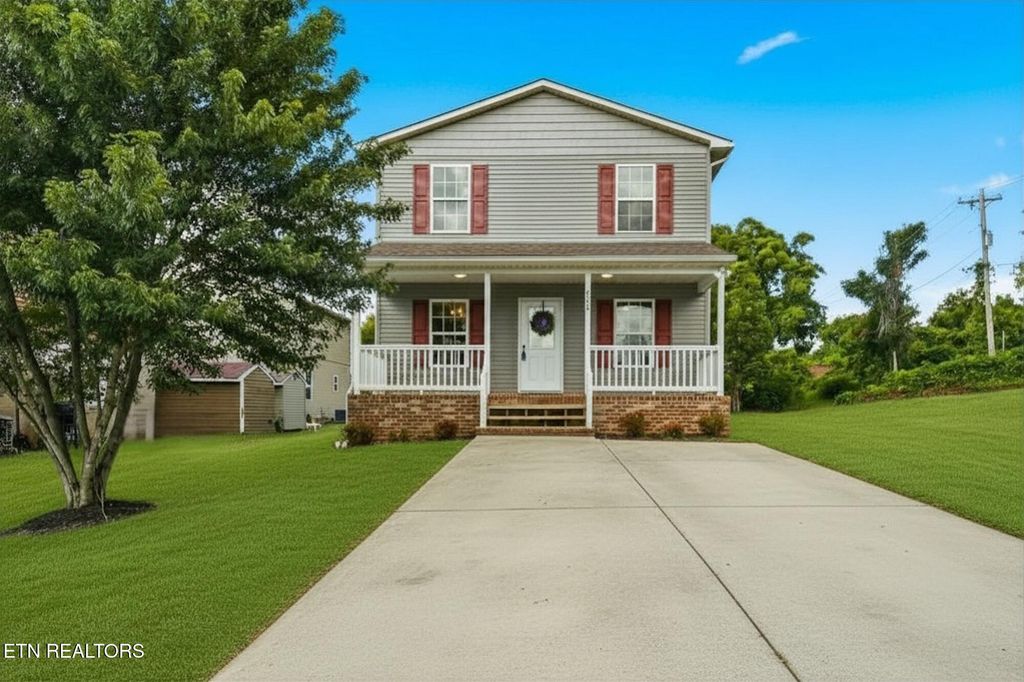 Photo of 315 Andy Carr Ave, Alcoa, TN 37701 (MLS # 1348694)