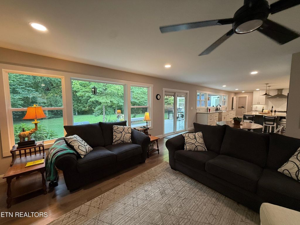 Photo of 11521 N Monticello Drive, Farragut, TN 37934 (MLS # 1309996)