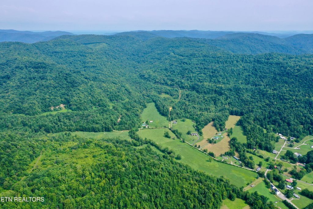 Photo of Wool Lane, Jellico, TN 37762 (MLS # 1331408)