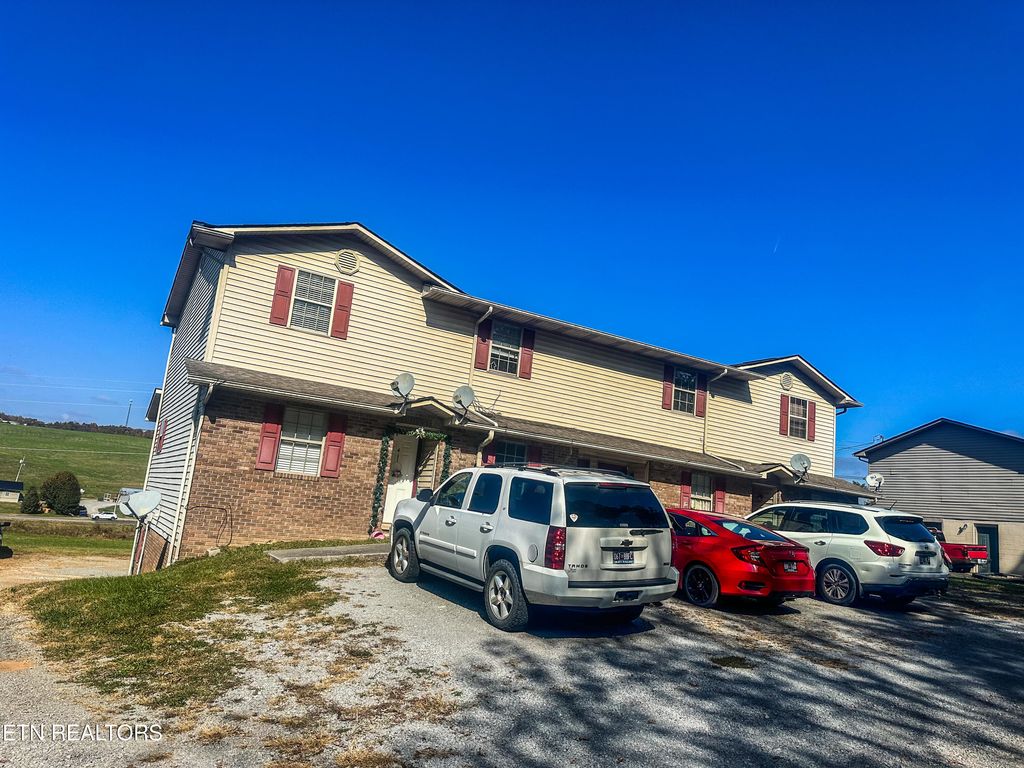 Photo of 1048 Old Highway 33, New Tazewell, TN 37825 (MLS # 1280690)