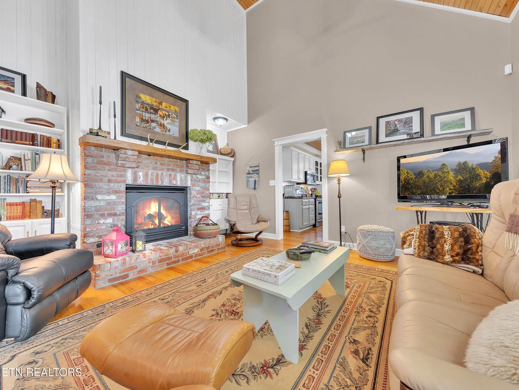 Photo of 909 Gregg Rd, Friendsville, TN 37737 (MLS # 1314947)