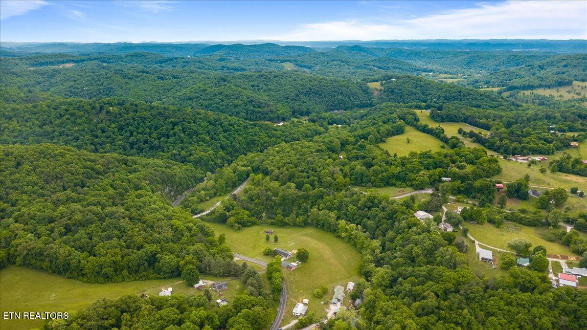 743 Lovely Bluff Rd