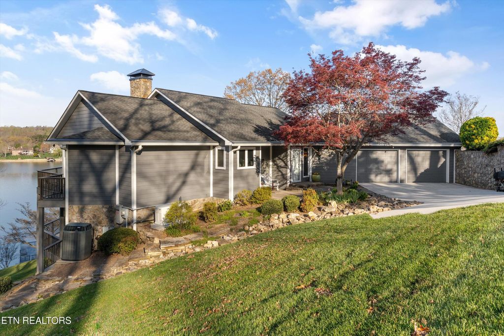 Photo of 1160 Chula Vista Drive, Friendsville, TN 37737 (MLS # 1295197)