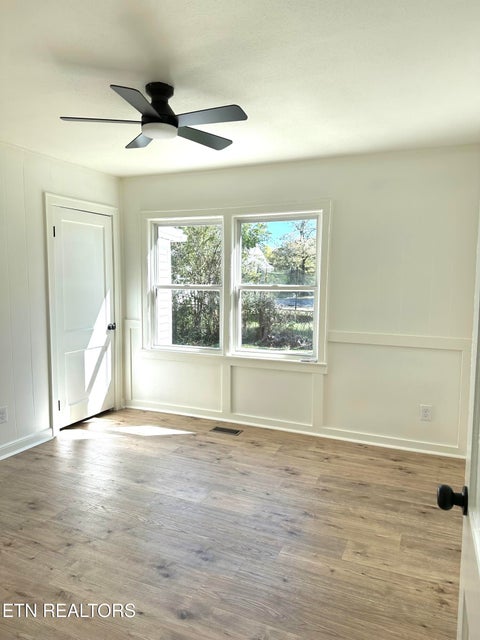 Tiny photo for 1602 Garfield St, Alcoa, TN 37701 (MLS # 1360268)