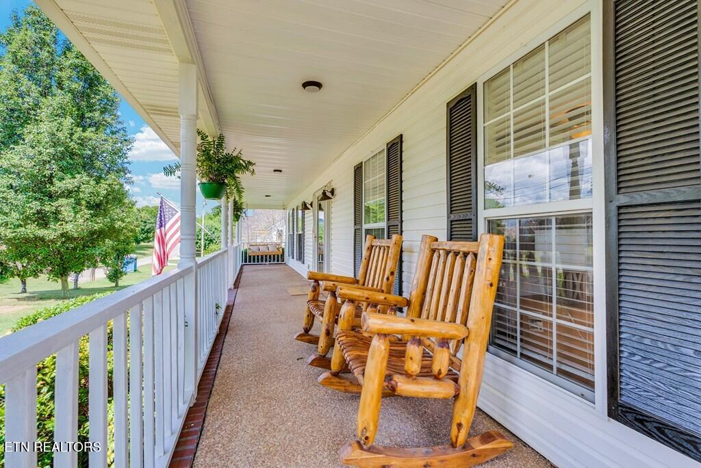 22 Fox Run Lane