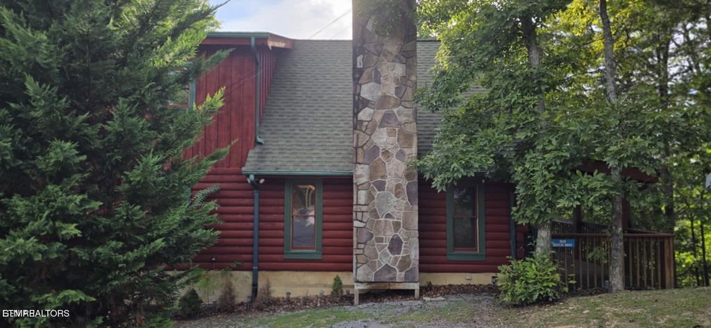 Photo of 929 Buck Way, Sevierville, TN 37876 (MLS # 1337825)