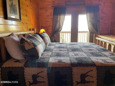 Tiny photo for 929 Buck Way, Sevierville, TN 37876 (MLS # 1337825)