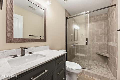Tiny photo for 513 Hillcrest St, Clinton, TN 37716 (MLS # 1335979)