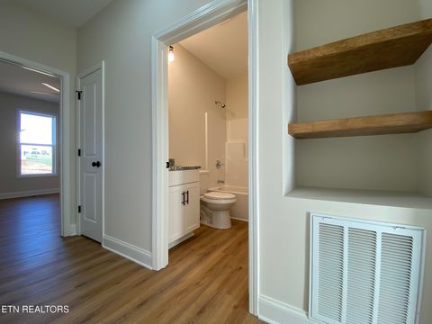 Tiny photo for 310 Moores Way, Madisonville, TN 37354 (MLS # 1326719)