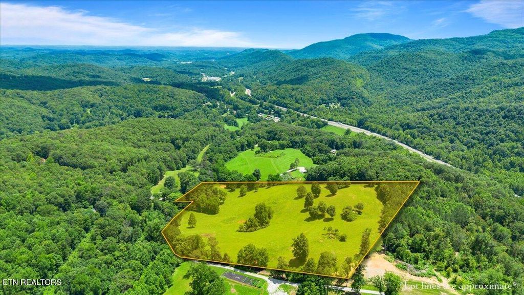 Photo of TBD Dilbeck Lane, Caryville, TN 37714 (MLS # 1309555)