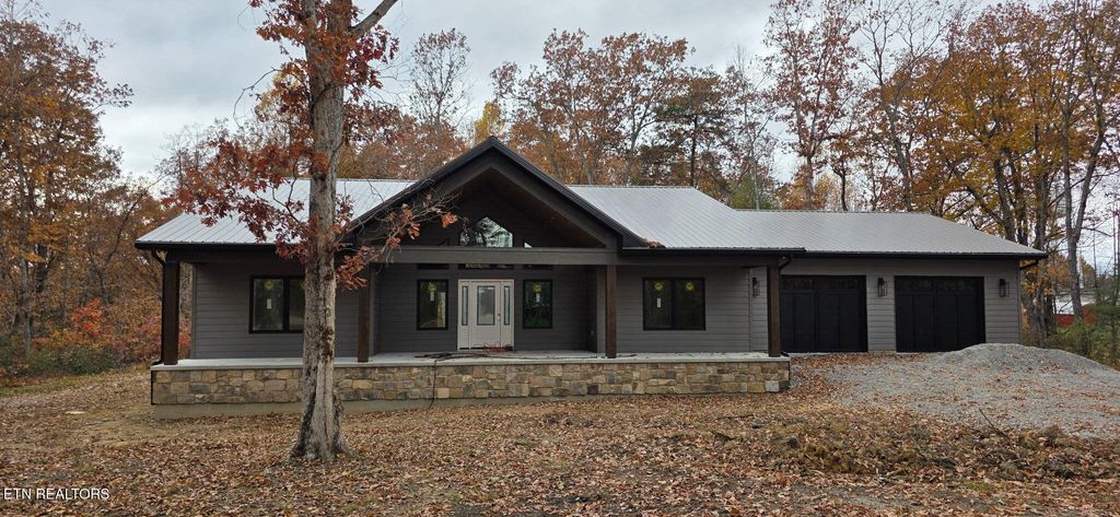 Photo of 12 Pine Place, Monterey, TN 38574 (MLS # 1321334)