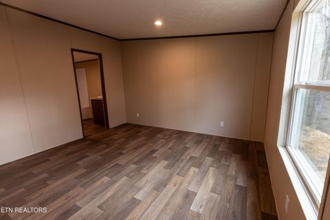 Tiny photo for 264 Harvest St, Newport, TN 37821 (MLS # 1327376)