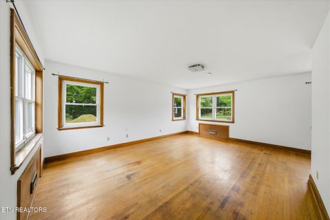 Tiny photo for 5215 E Sunset Rd, Knoxville, TN 37914 (MLS # 1339653)