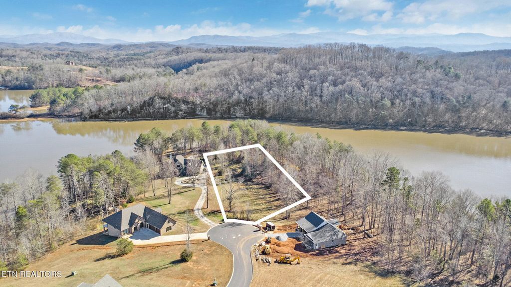 Photo of 130 Clearwater Cove Drive, Madisonville, TN 37354 (MLS # 1247781)
