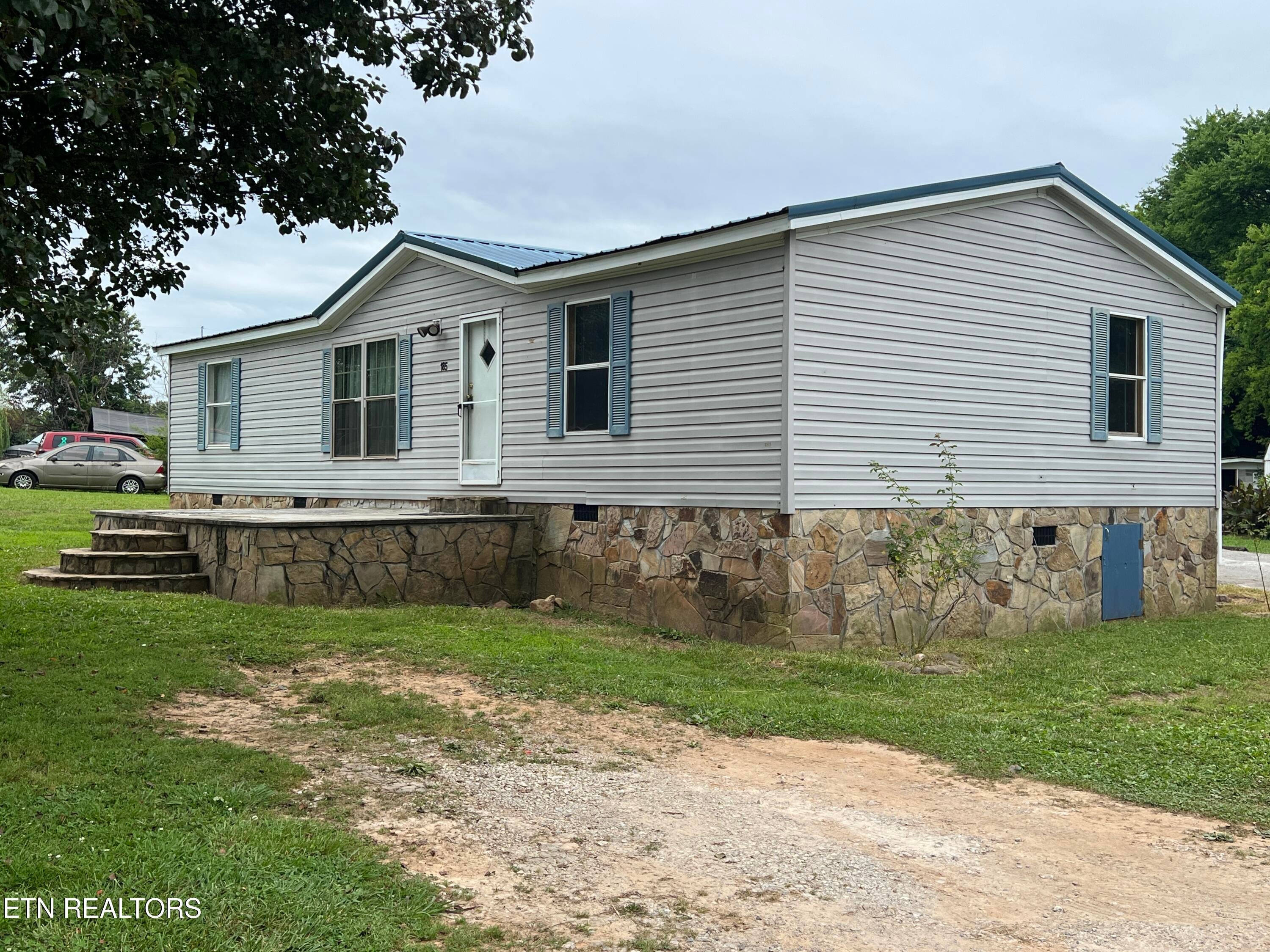 185 Toomey Lane