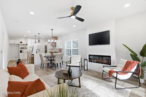 Tiny photo for 1902 Woodbine Ave, Knoxville, TN 37917 (MLS # 1324166)