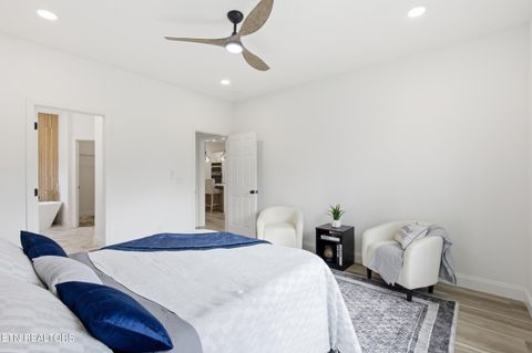 Tiny photo for 1902 Woodbine Ave, Knoxville, TN 37917 (MLS # 1324166)