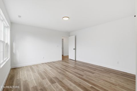 Tiny photo for 1902 Woodbine Ave, Knoxville, TN 37917 (MLS # 1324166)