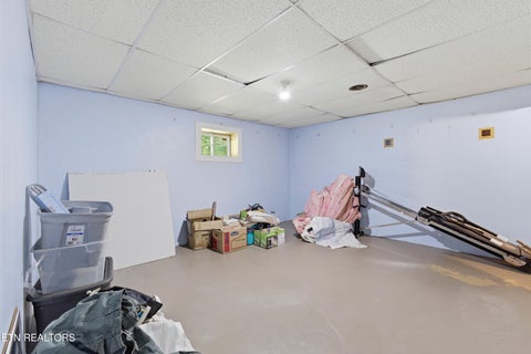 Tiny photo for 140 Walnut St, Deer Lodge, TN 37726 (MLS # 1341930)