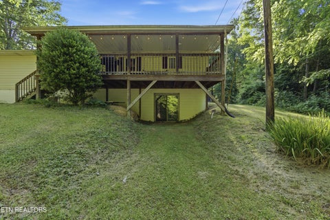 Tiny photo for 140 Walnut St, Deer Lodge, TN 37726 (MLS # 1341930)