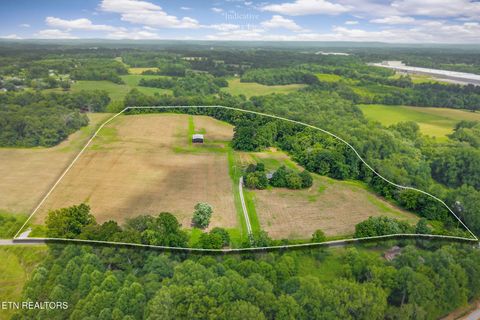 1790 Coon Hunt Rd Baxter TN 38544