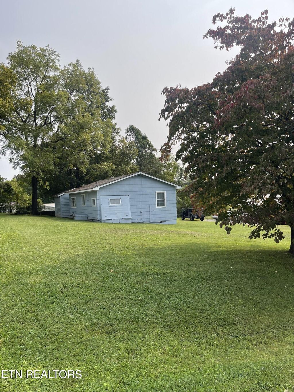 Photo of 141 Dogwood Ave, Crossville, TN 38555 (MLS # 1314438)