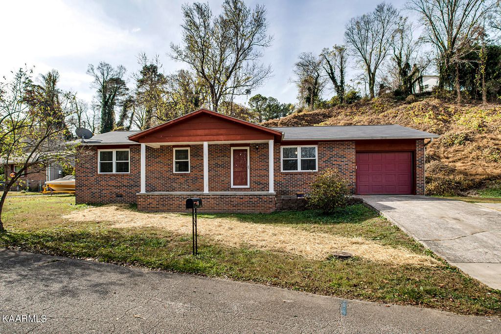 Photo of 2 Zirkle Rd, Kingston, TN 37763 (MLS # 1337429)