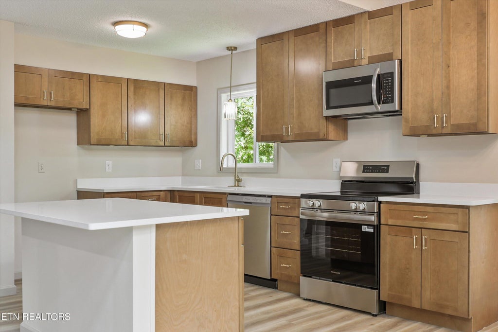 Photo of 7325 Vahid Rd, Knoxville, TN 37920 (MLS # 1352885)