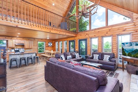 Tiny photo for 531 Gatlin Drive, Gatlinburg, TN 37738 (MLS # 1317472)